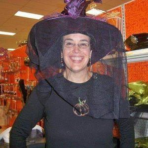 Meet your Posher, Christy